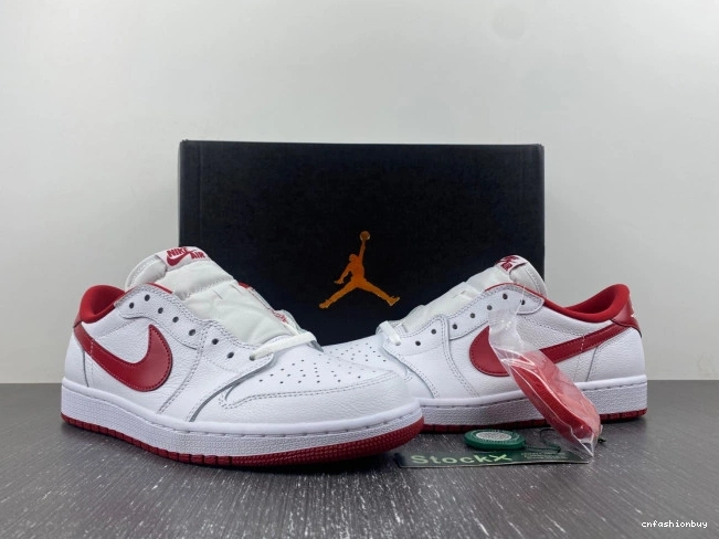 Low 1 Red Retro Varsity Jordan 705329-101 White 0825